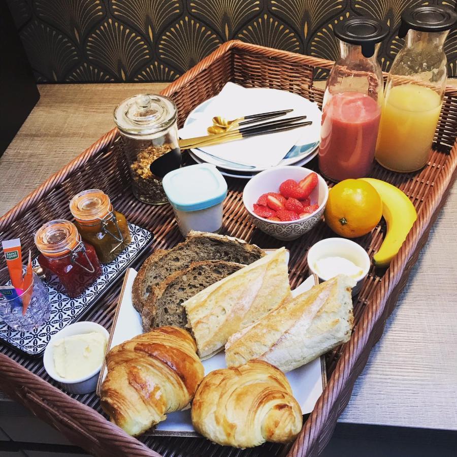 Bed and Breakfast Les Arbres Rouges Sucé Esterno foto